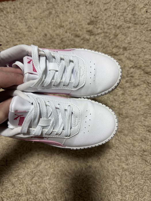 Кросівки Puma Carina 2.0 розмір 32 для дівчинки