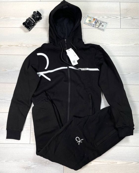 ЗИМНИЙ НА ФЛИСЕ черный мужской костюм оригинал calvin klein