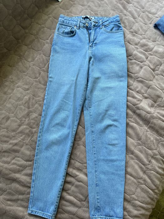 Світлі джинси Slim mom