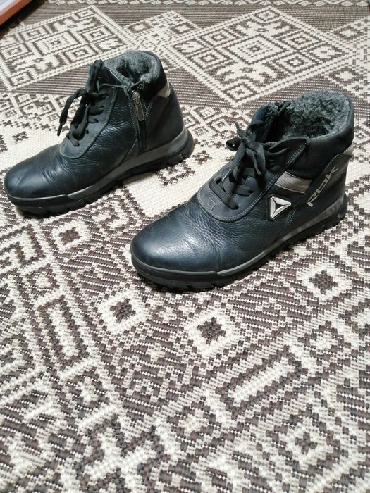 Зимни ботинки 38 розмир