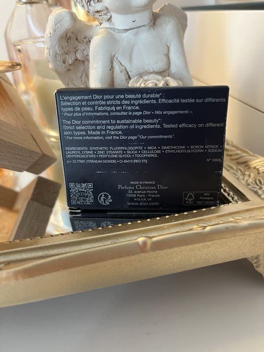 Róż Dior Backstage