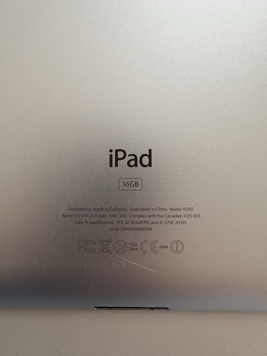 Ipad 16GB apple bom estado