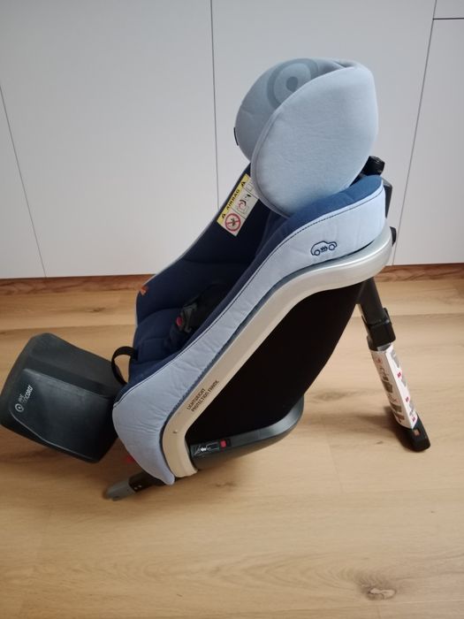 Foteliki samochodowe