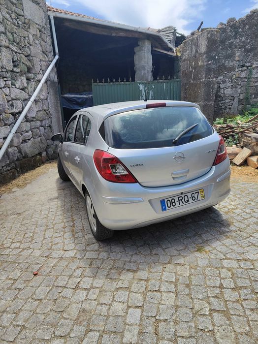 Opel corsa eco 1200