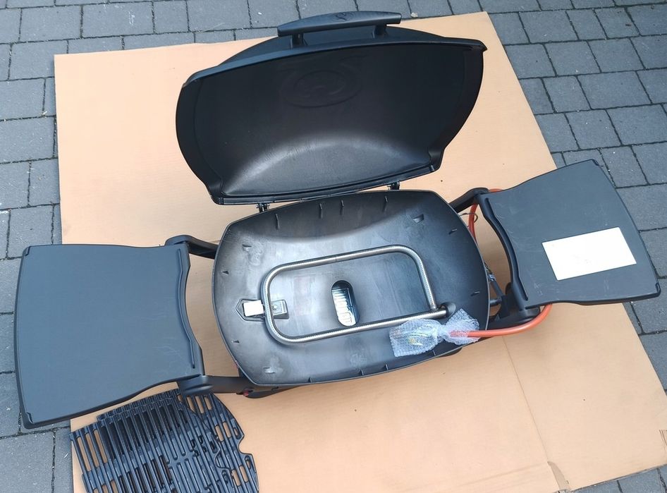 Grill gazowy turystyczny WEBER Q2000