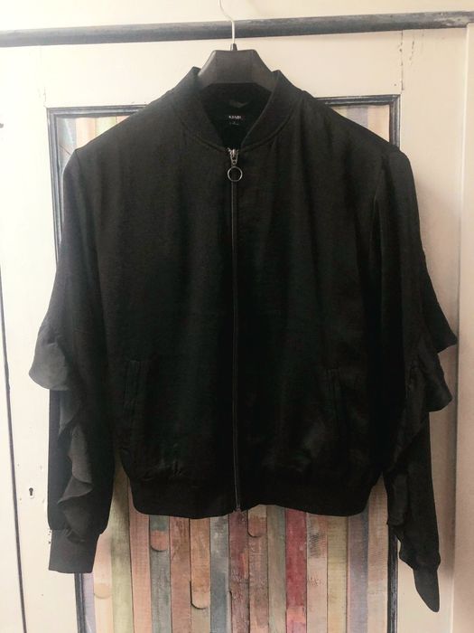 Blusão Preto Acetinado