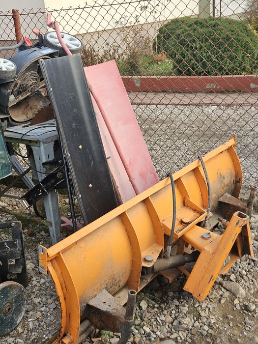 Pług do śniegu duży