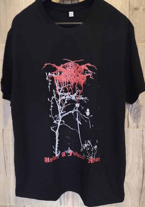 Dark Throne t-shirt L/ XL