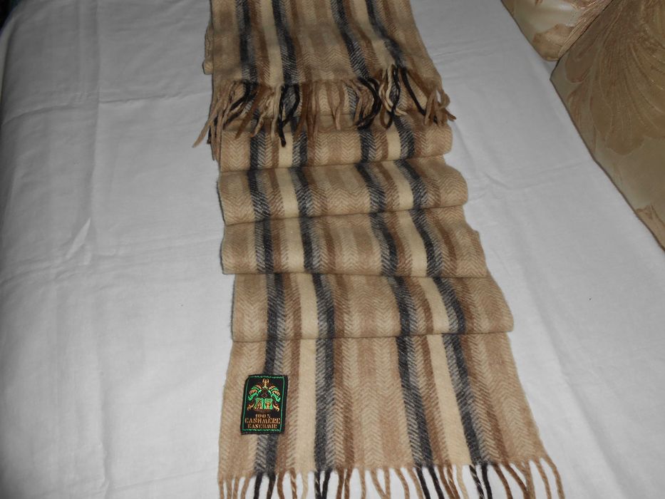 Шарф кашемировый.