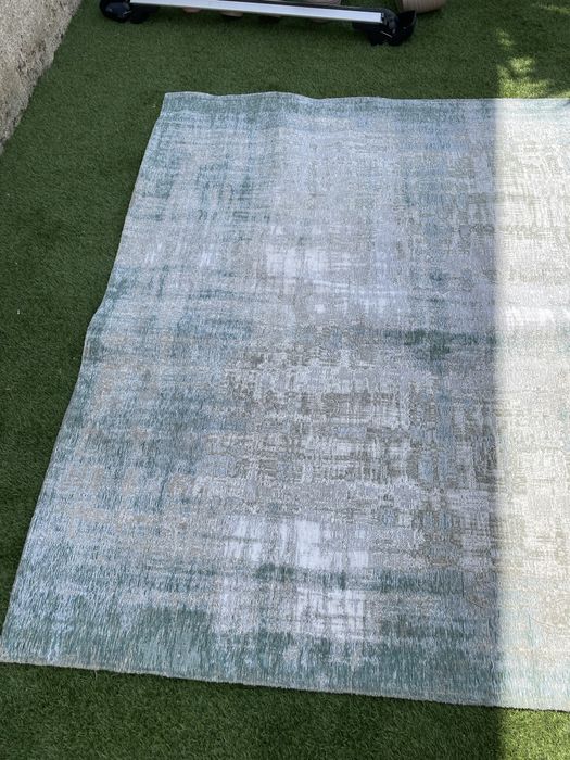 Tapete Antik Chenille- 200( altura)- 290- comprimento