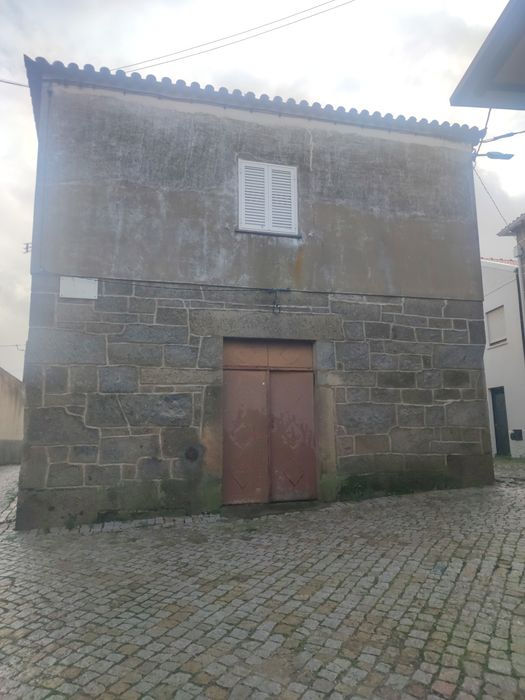 Moradia em pedra  v3