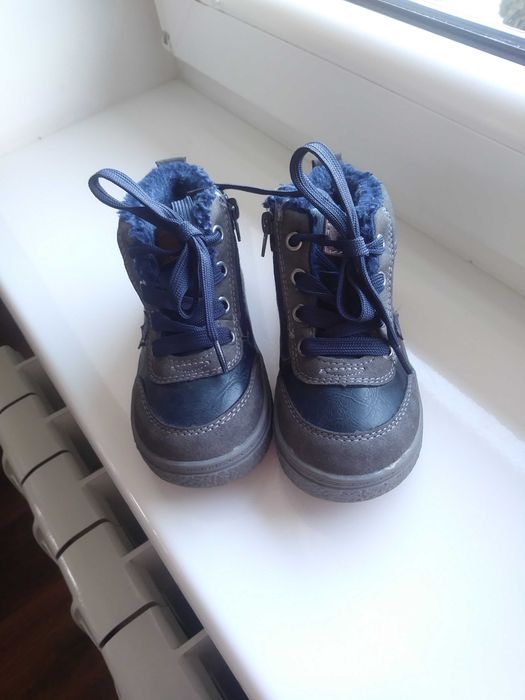 Sneakersy Trzewiczki buty ocieplane  roz 23 okidoki j ecco. clarks