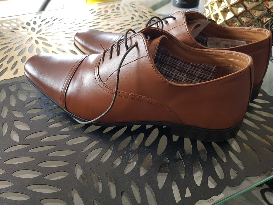 Eleganckie skórzane buty THOMAS CRICK rozmiar 43 NOWE z metką