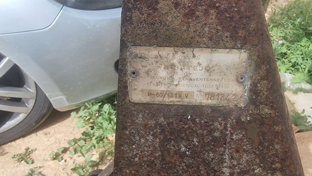 Vendo ou troco Charrua de um ferro 14 polegadas