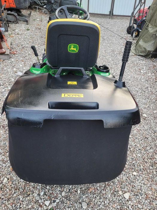 Traktorek kosiarka John deere X 130R V-Twin 18 ps pompa hydro  b.dobry stan