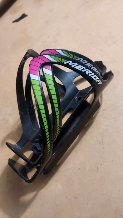 Porta bidons carbono e Mérida Carbono