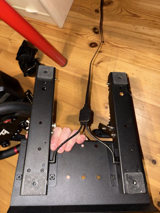 Thrustmaster T598 + pedały | Direct Drive | PS5 / PS4 / PC | Stan bardzo dobry