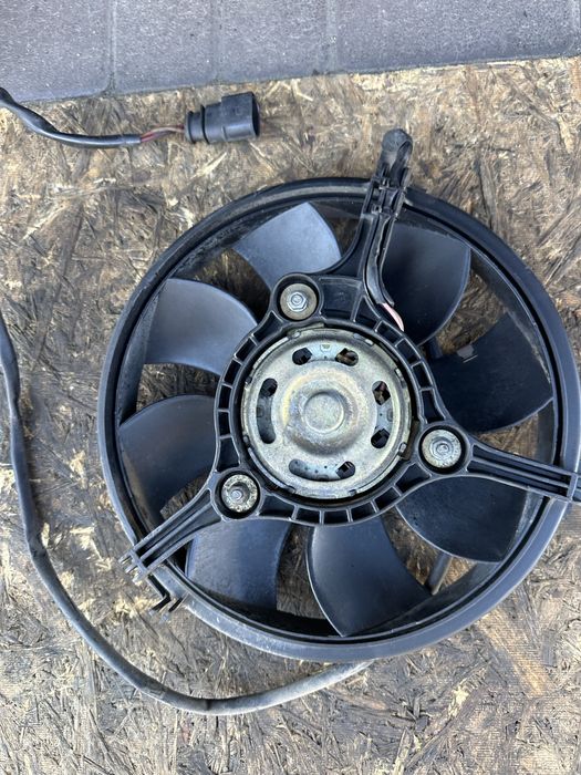 Вентелятор Кондиціонера Пассат Б-5 Ауді А-4/6 Суперб1 Passat B-5 Audi