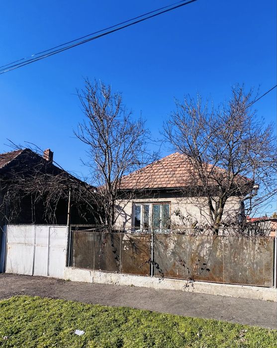 Продаж будинку в м. Берегове (район стадіону)