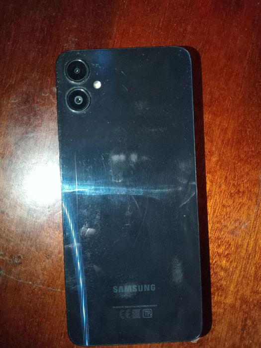 Samsung A05 повний комплект