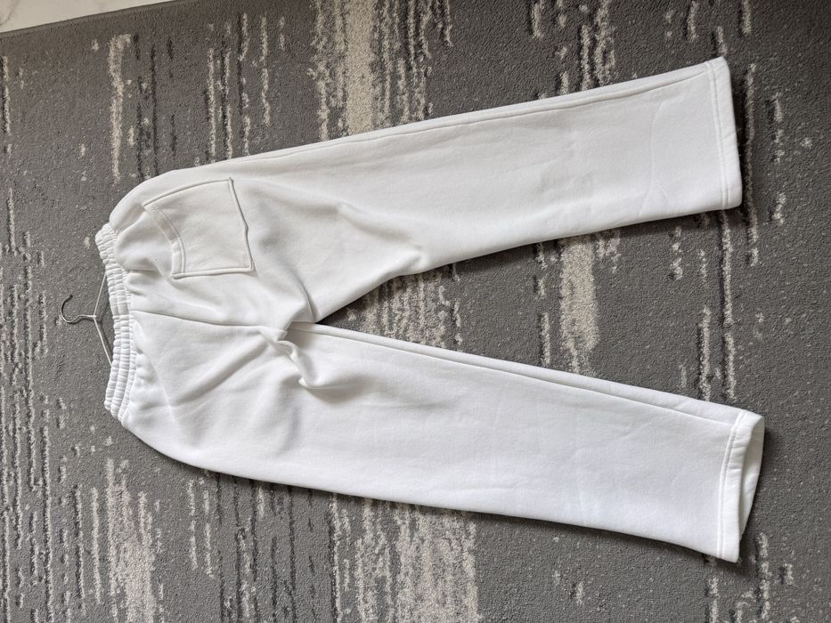 Продаю штани лакоста