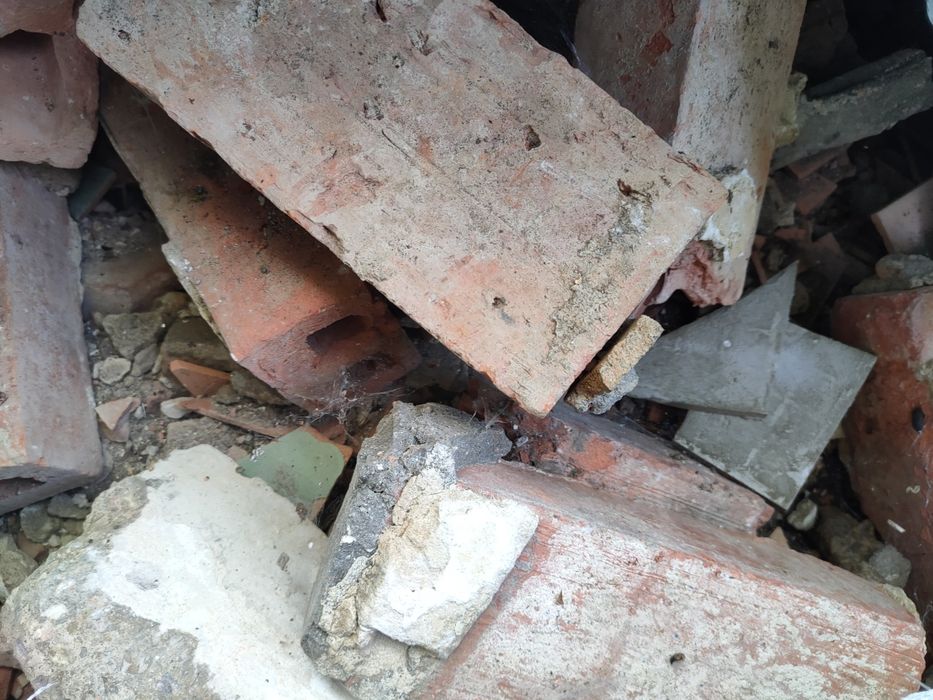 Oddam gruz czysty suchy