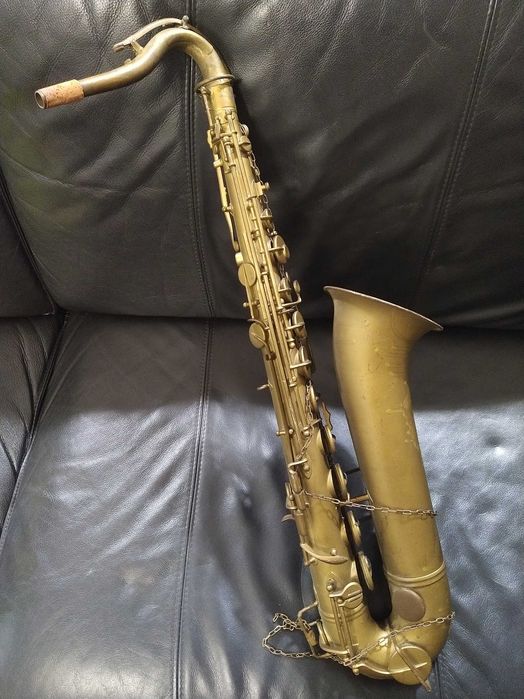 Antigo saxofone tenor baritono, Maino & Orsi, Milão, Itália. Ano 1902/1918