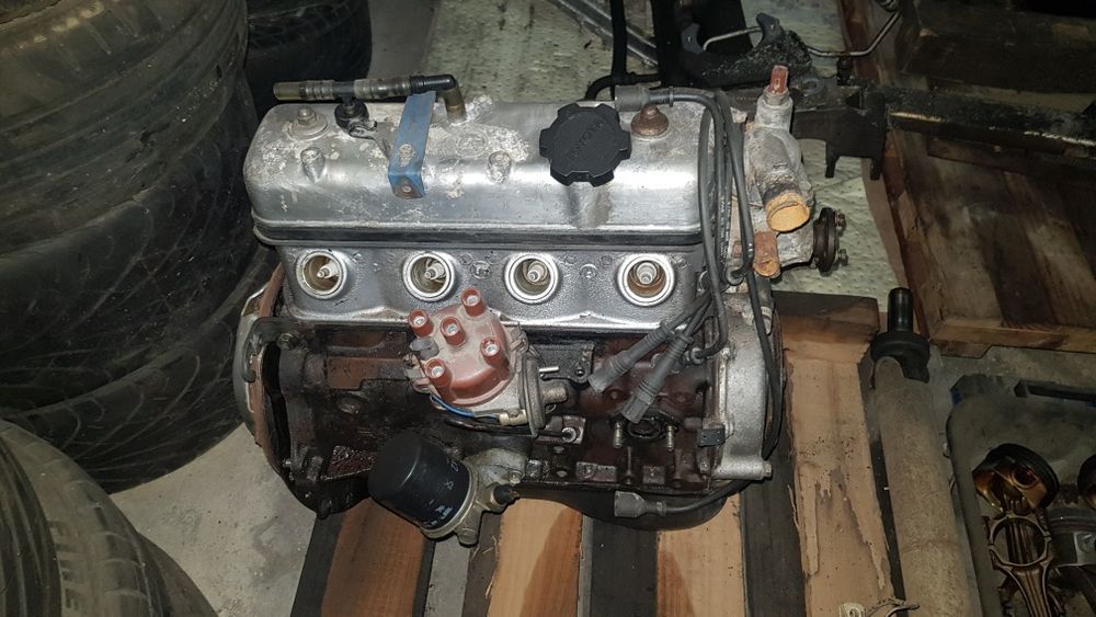 Motor 1000cc (2k) toyota starlet kp