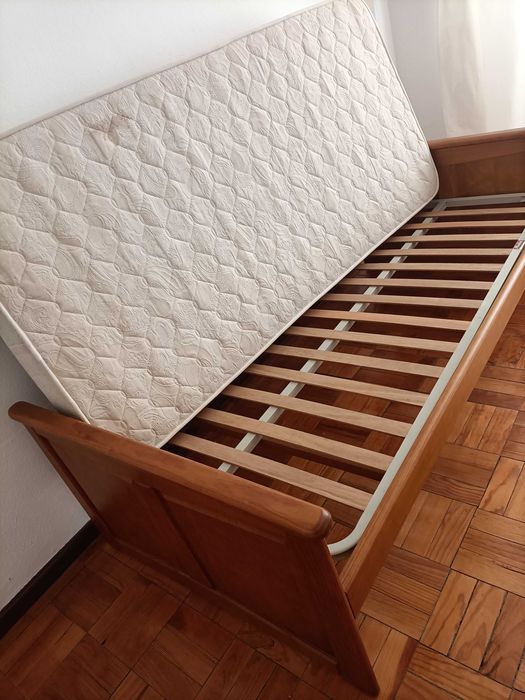 Cama de solteiro