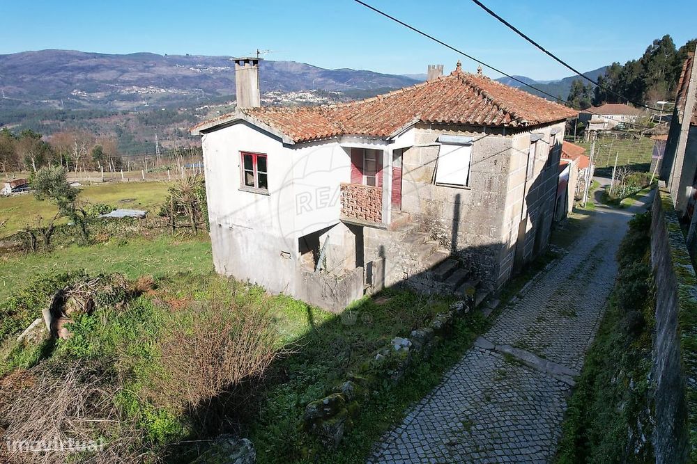 Moradia T2 para venda