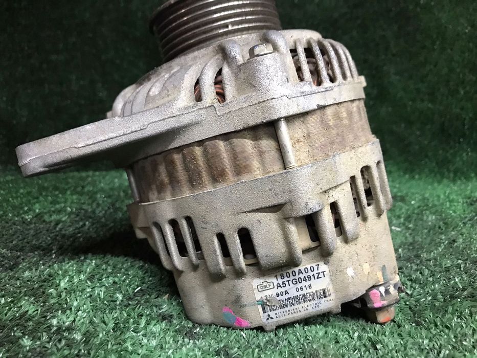 Alternador Mitsubishi L200