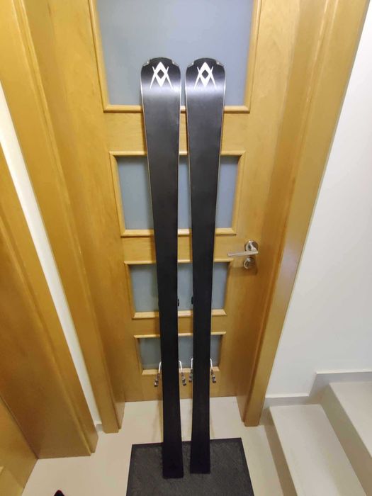 Narty Volkl Racetiger RC 175