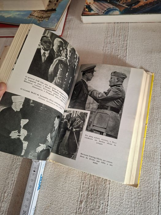 Livro sobre o Julgamento de Nuremberga