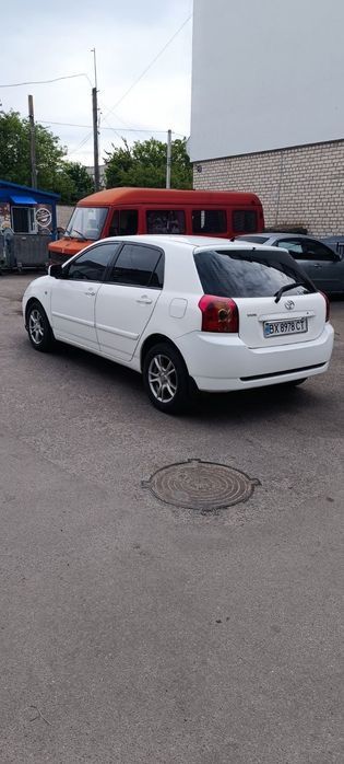 Продам Тойоту Королу