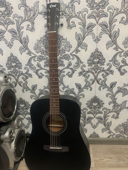 Акустична гітара Cort AD810 BKS (майже нова) + чохол
