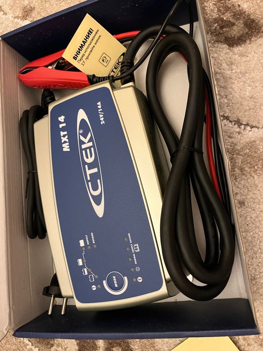 CTEK MXT 14 (Зарядний пристрій для акумуляторiв)