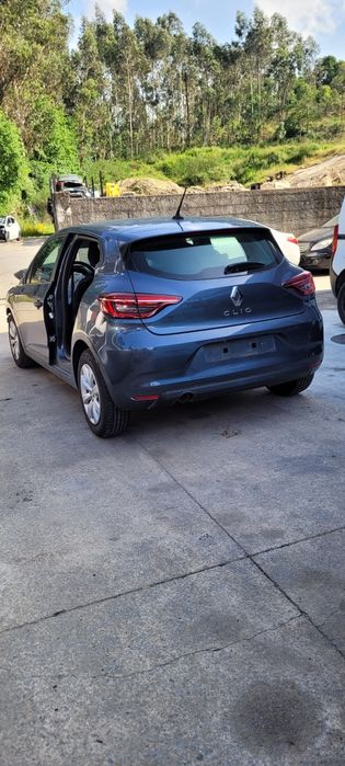 Renault clio 5 1.0 i 2022
