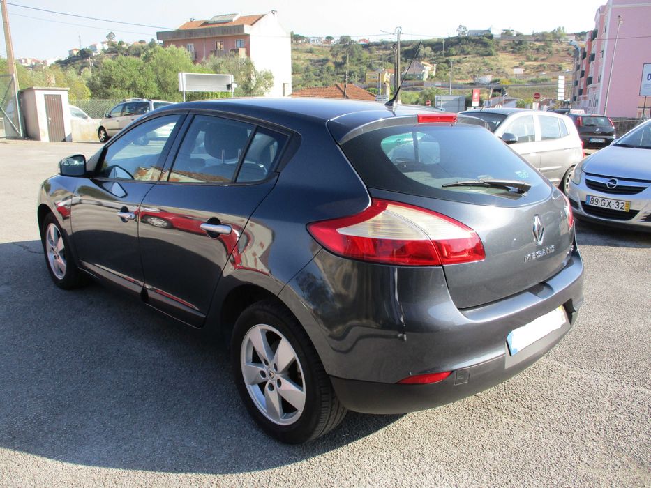 RENAULT MEGANE 1.5 DCI COM GARANTIA + REVISAO