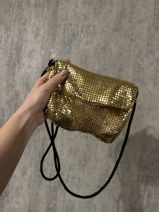 Коктельна сумоча з паєток золота