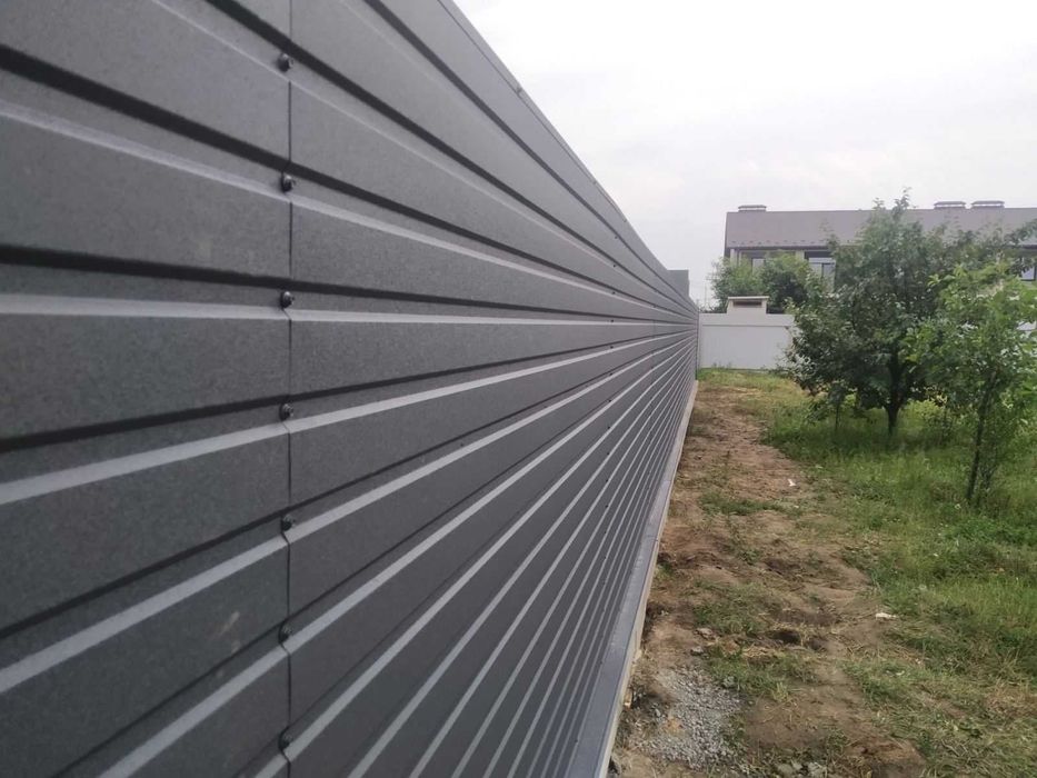 Горизонтальный забор из профнастила под ключ. Фундамент/Ворота/Калитка ...