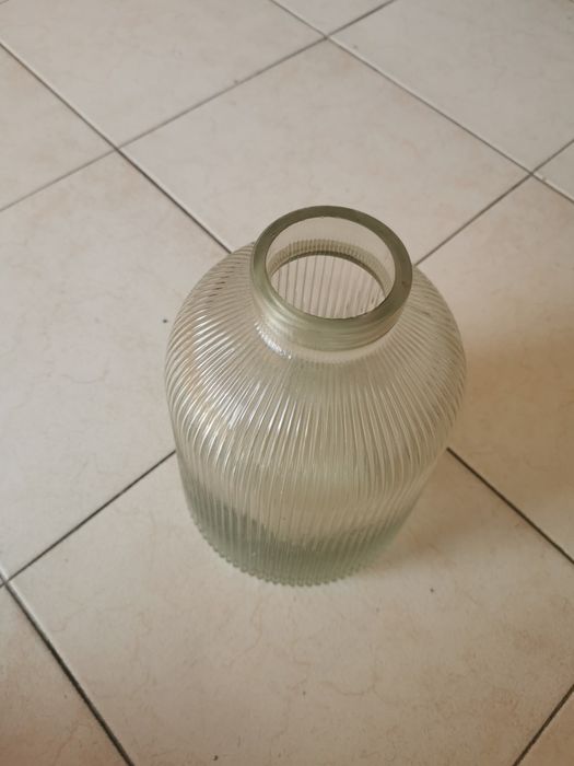 Boião em vidro com capacidade de  5 litros