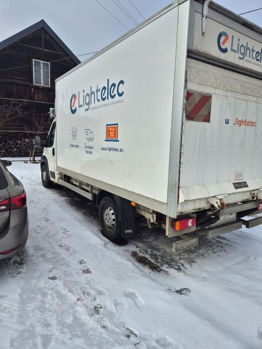 Sprzedam kontener z winda