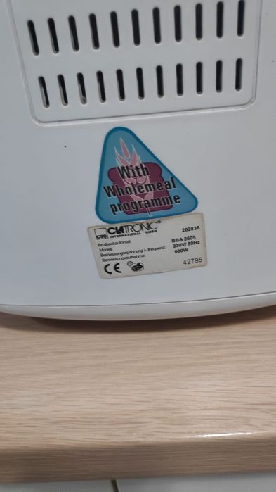 Máquina de fazer Pão Clatronic BBA 2605