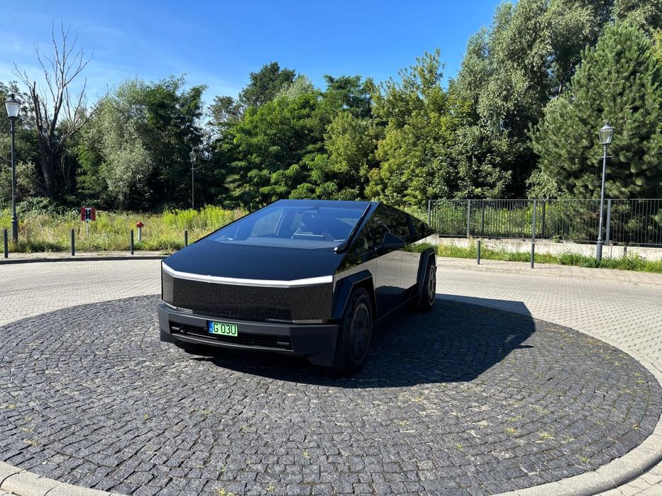 Tesla Cybertruck