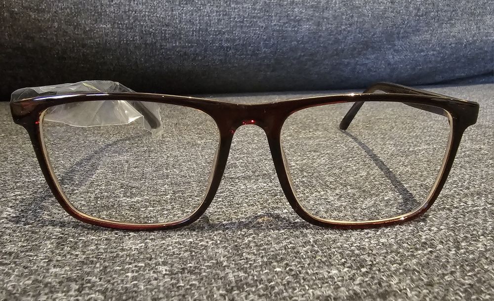 Armações de óculos novas