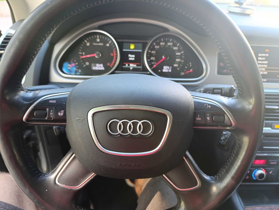 Продам Audi Q7 2015 року 3.0 дизель