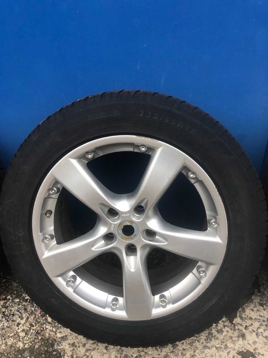 Диски R18 + резина в комплекиі в чудовому стані