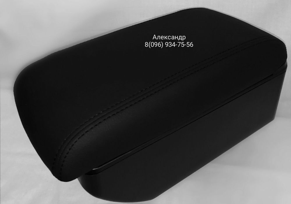 Подлокотник Kia K2, kia rio 3 2011-2019