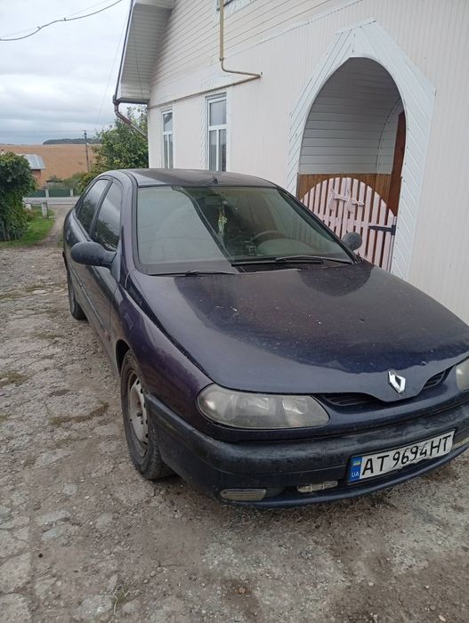 Рено лагуна перша 1,8