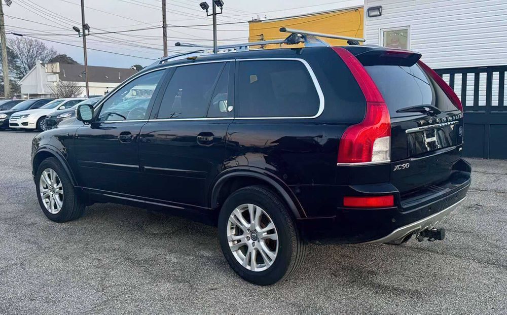 Volvo XC90      2013